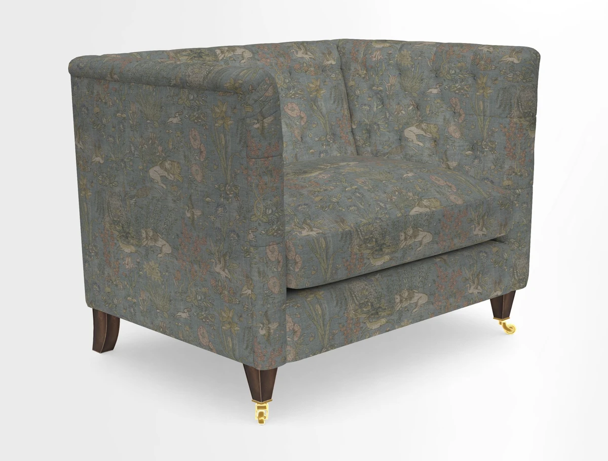 Holt Snuggler in Whitewell Meringue Rugs supplied by Rugs of Petworth