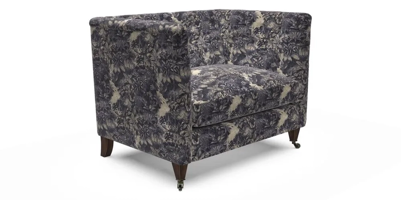 Holt Snuggler in Whitewell Meringue Rugs supplied by Rugs of Petworth