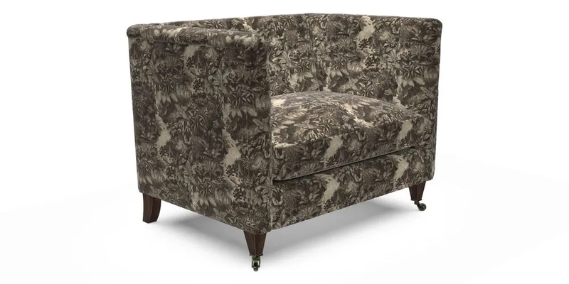 Holt Snuggler in Whitewell Meringue Rugs supplied by Rugs of Petworth