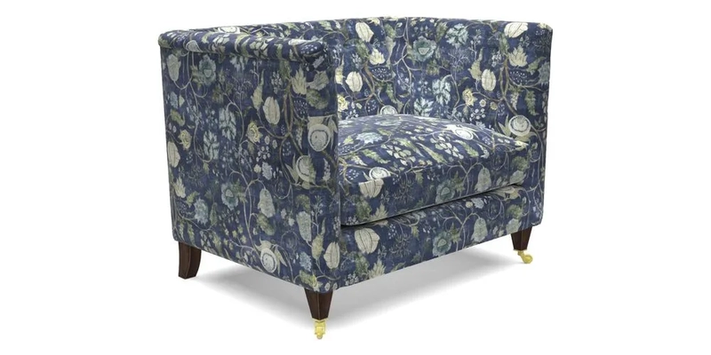 Holt Snuggler in Whitewell Meringue Rugs supplied by Rugs of Petworth