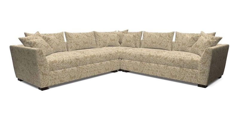 Hambledon Large Corner Group in Plain Two Tone Calico with Scatters in Cloth 22 Weaves