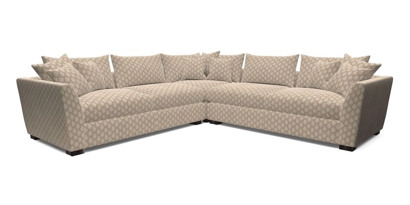 Hambledon Large Corner Group in Plain Two Tone Calico with Scatters in Cloth 22 Weaves