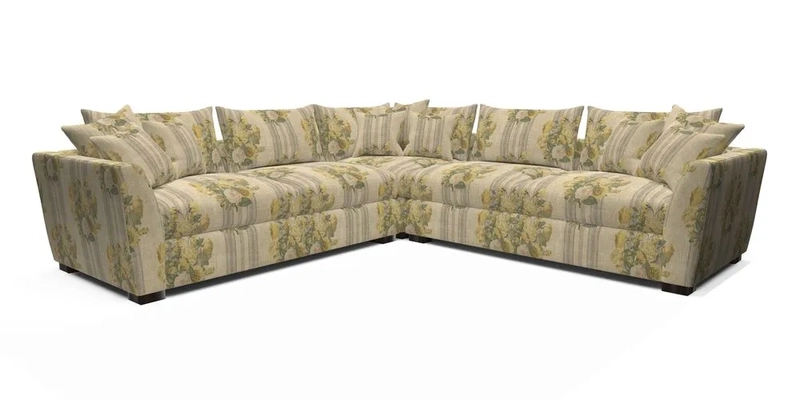 Hambledon Large Corner Group in Plain Two Tone Calico with Scatters in Cloth 22 Weaves