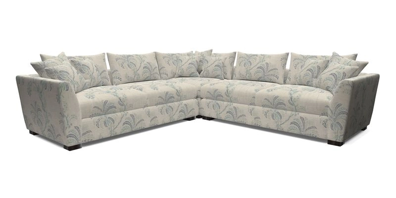 Hambledon Large Corner Group in Plain Two Tone Calico with Scatters in Cloth 22 Weaves