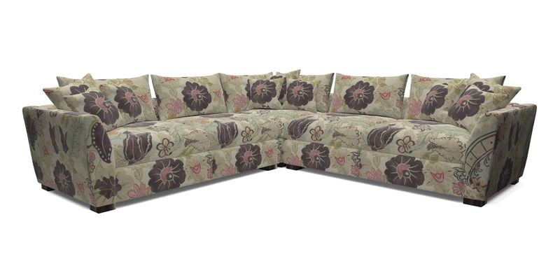Hambledon Large Corner Group in Plain Two Tone Calico with Scatters in Cloth 22 Weaves