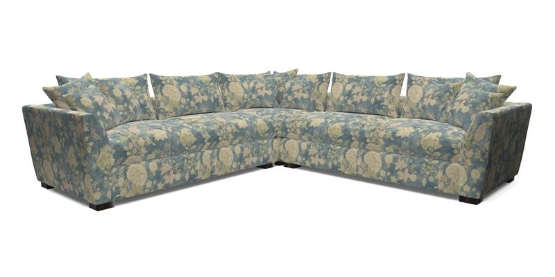 Hambledon Large Corner Group in Plain Two Tone Calico with Scatters in Cloth 22 Weaves