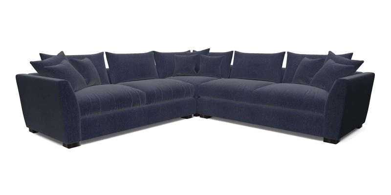 Hambledon Large Corner Group in Plain Two Tone Calico with Scatters in Cloth 22 Weaves