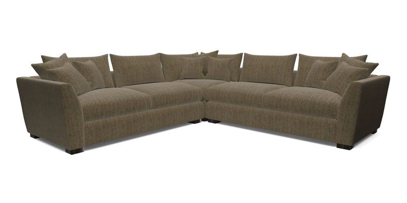 Hambledon Large Corner Group in Plain Two Tone Calico with Scatters in Cloth 22 Weaves