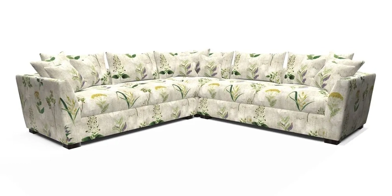 Hambledon Large Corner Group in Plain Two Tone Calico with Scatters in Cloth 22 Weaves