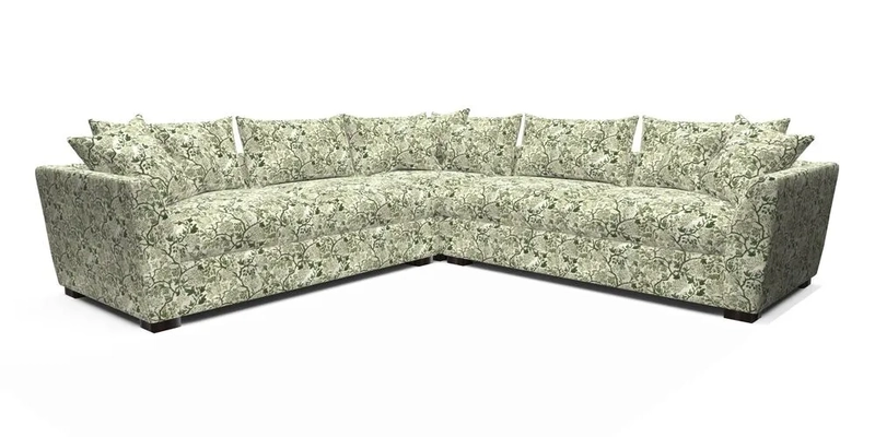 Hambledon Large Corner Group in Plain Two Tone Calico with Scatters in Cloth 22 Weaves