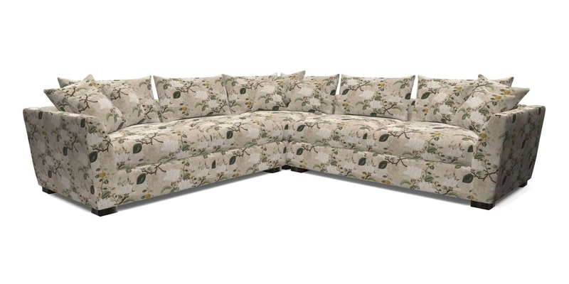 Hambledon Large Corner Group in Plain Two Tone Calico with Scatters in Cloth 22 Weaves