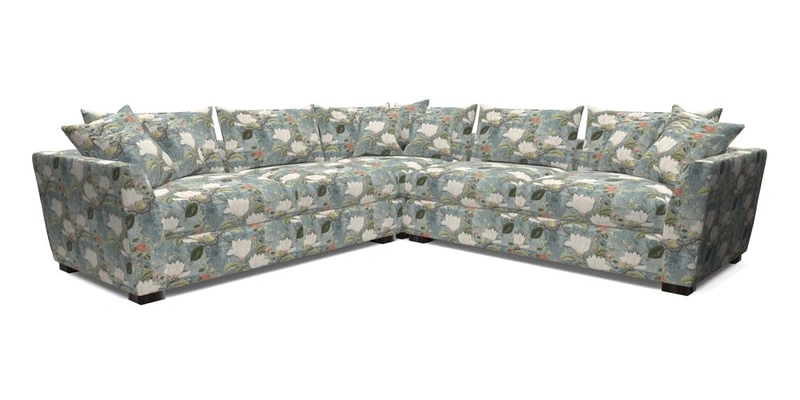 Hambledon Large Corner Group in Plain Two Tone Calico with Scatters in Cloth 22 Weaves