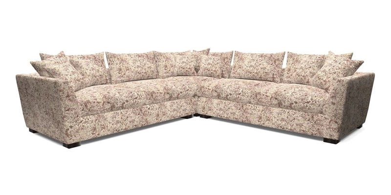 Hambledon Large Corner Group in Plain Two Tone Calico with Scatters in Cloth 22 Weaves