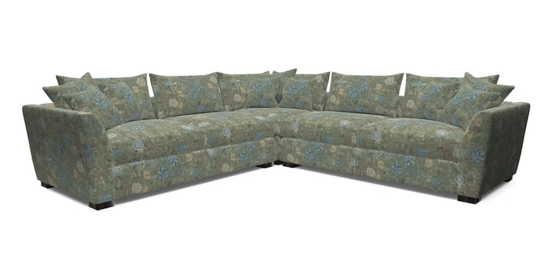 Hambledon Large Corner Group in Plain Two Tone Calico with Scatters in Cloth 22 Weaves