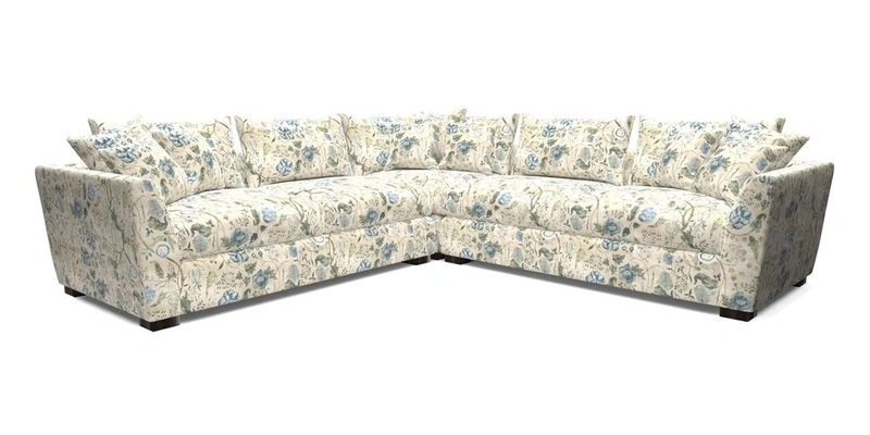 Hambledon Large Corner Group in Plain Two Tone Calico with Scatters in Cloth 22 Weaves
