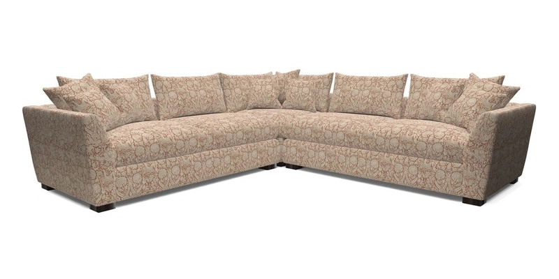 Hambledon Large Corner Group in Plain Two Tone Calico with Scatters in Cloth 22 Weaves