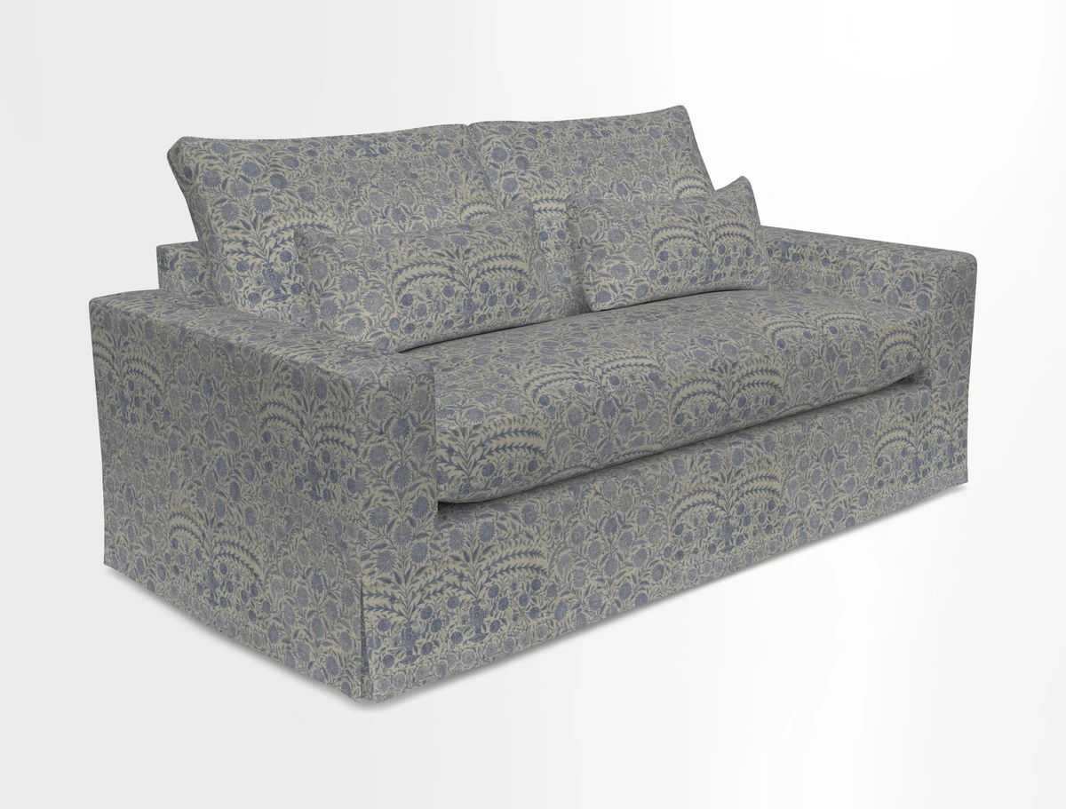 Linear 4 seater sofa in Harpers Bazaar Palette Studio Green with seat cushion in Linwood Romney Wool Forest
