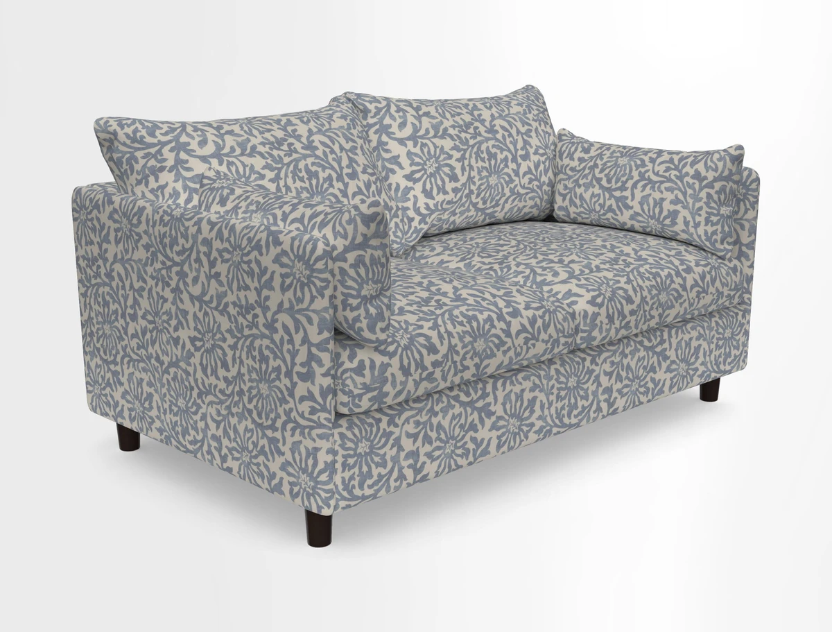 Madehurst 2.5 Seater Sofa in House Plain Sky. Loose cover option available