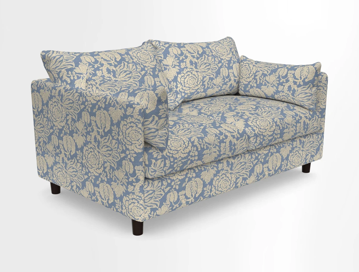 Madehurst 2.5 Seater Sofa in House Plain Sky. Loose cover option available