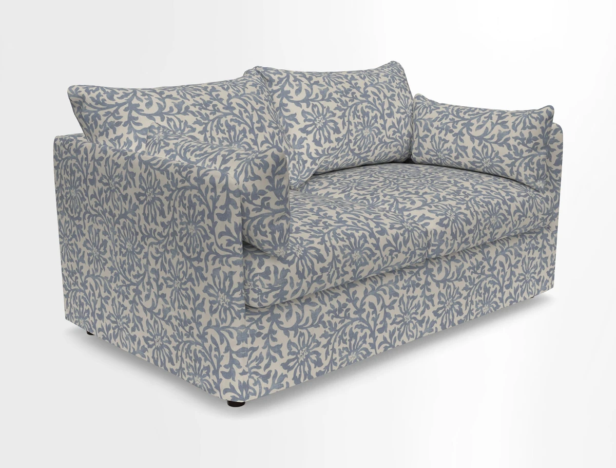 Madehurst 2.5 Seater Sofa in House Plain Sky. Loose cover option available