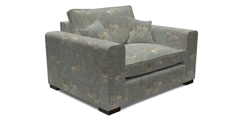 Saxmundham Snuggler in Two Tone Plain Biscuit