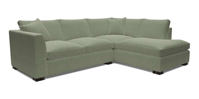 Wadenhoe Corner LHF in RHS Gertrude Jekyll Lattice Green