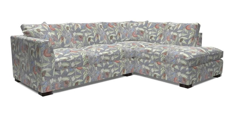 Wadenhoe Corner LHF in RHS Gertrude Jekyll Lattice Green