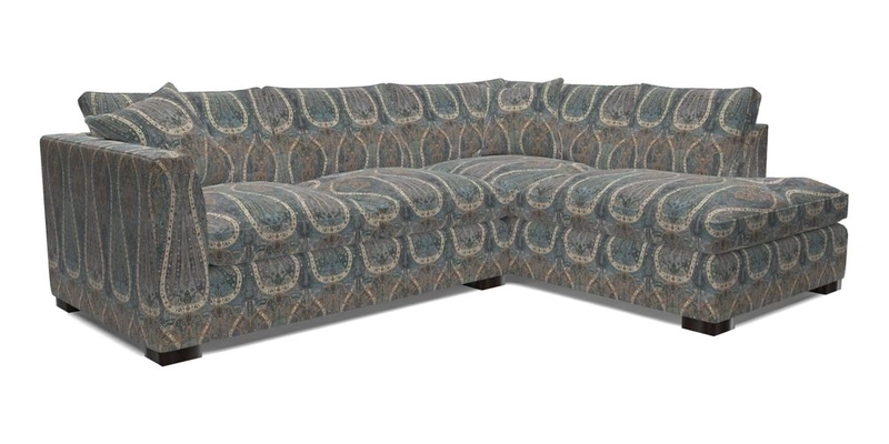 Wadenhoe Corner LHF in RHS Gertrude Jekyll Lattice Green