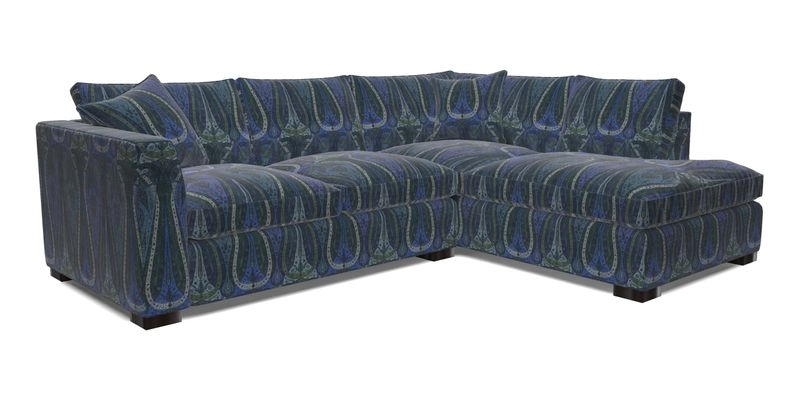 Wadenhoe Corner LHF in RHS Gertrude Jekyll Lattice Green