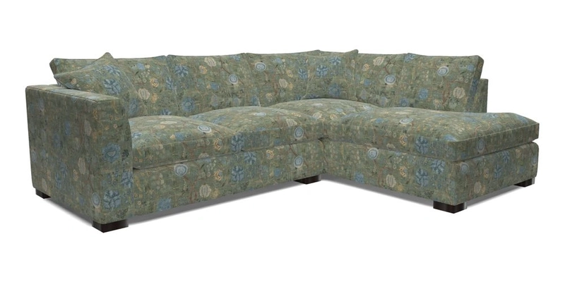 Wadenhoe Corner LHF in RHS Gertrude Jekyll Lattice Green