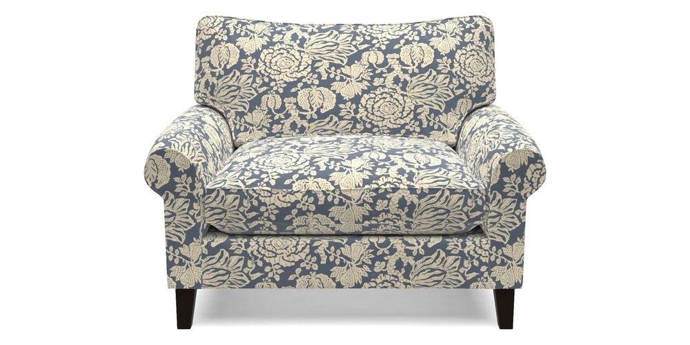 Waverley scroll arm front